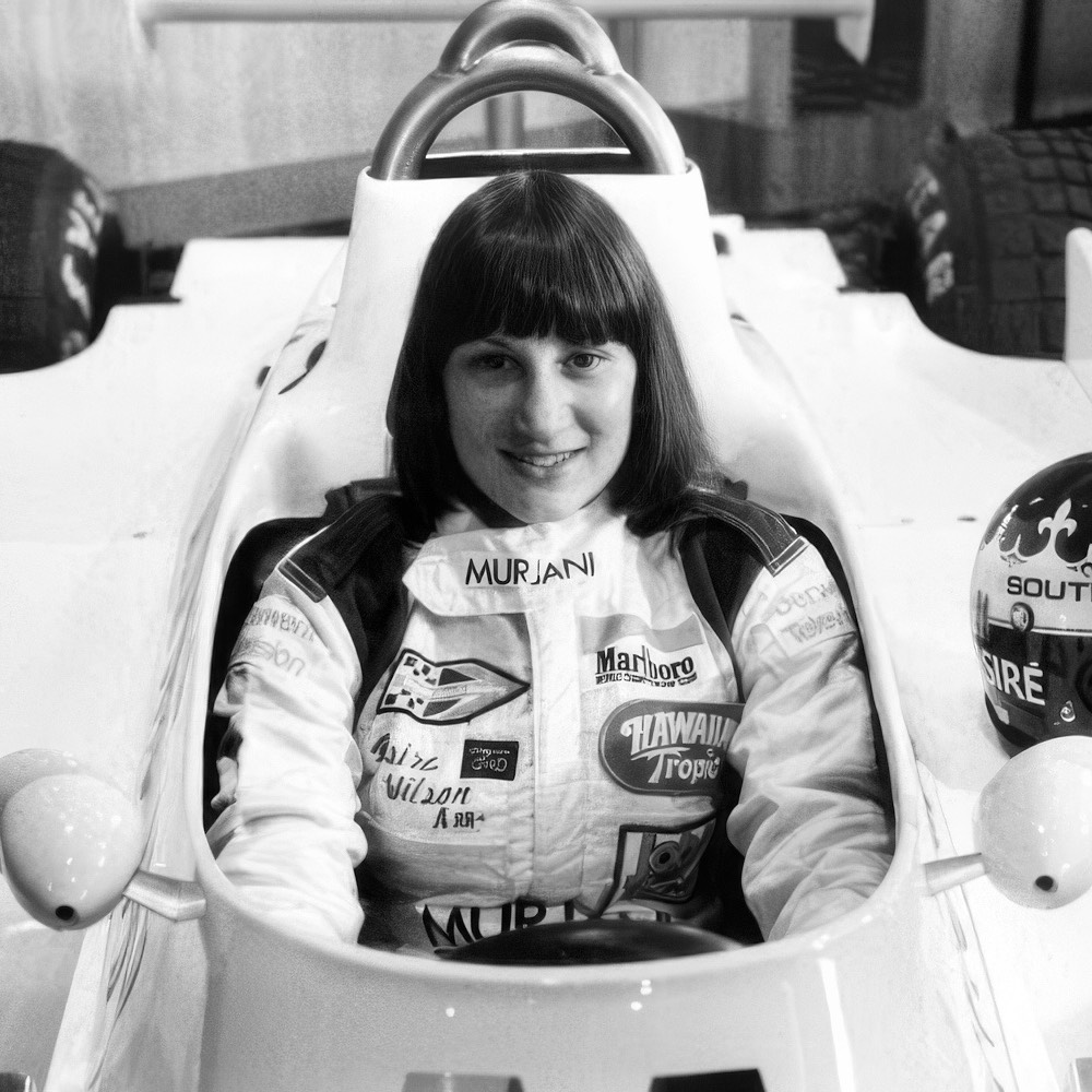 Desiré Wilson - Formula 1 Driver Photo