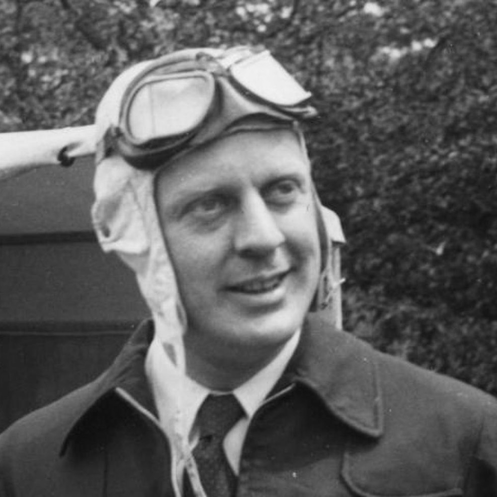 Eric Thompson - Formula 1 Driver Photo