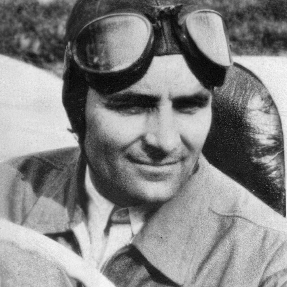 Ernst Loof - Formula 1 Driver Photo