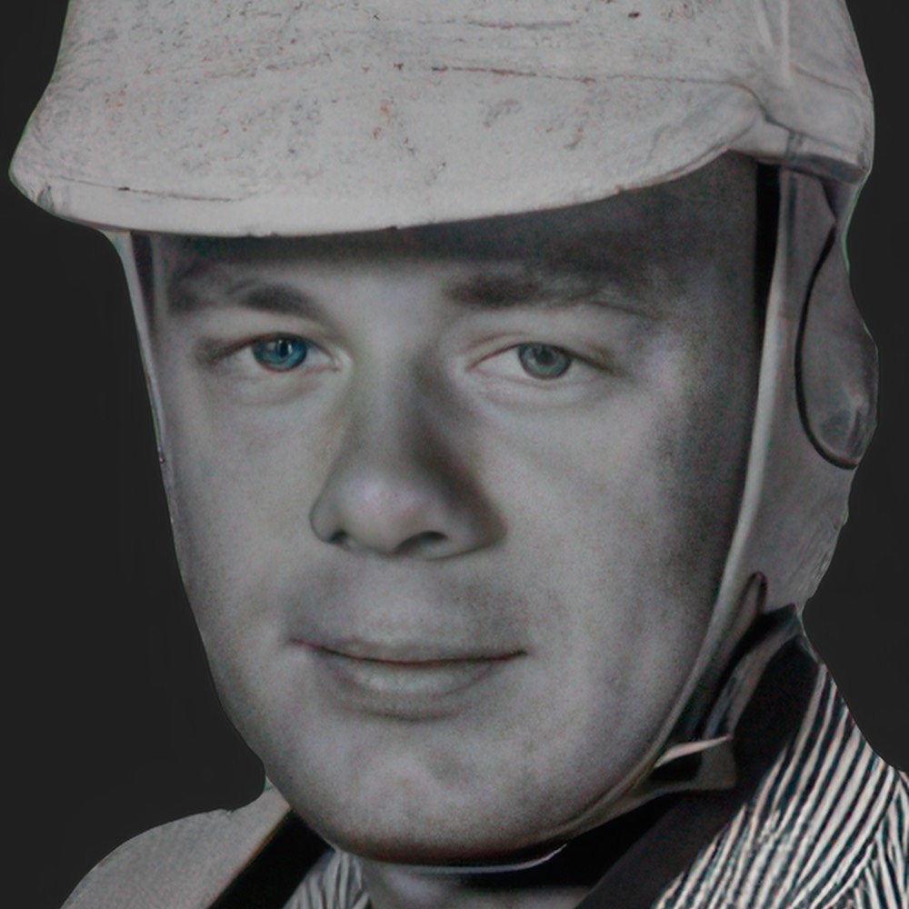 Jerry Hoyt - Formula 1 Driver Photo