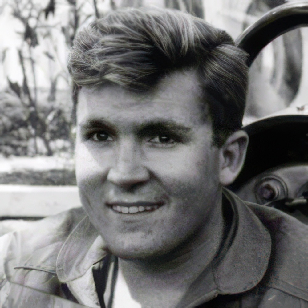 Lance Reventlow - Formula 1 Driver Photo